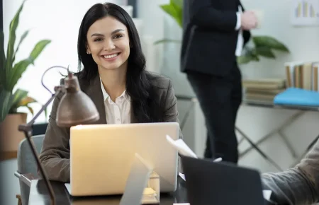 8 Free Resources for Freshers to Get Hired